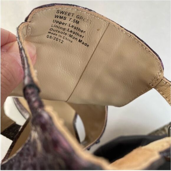 Kenneth Cole Sweet Greet Studded Heels Plum 7.5 - Picture 7 of 14